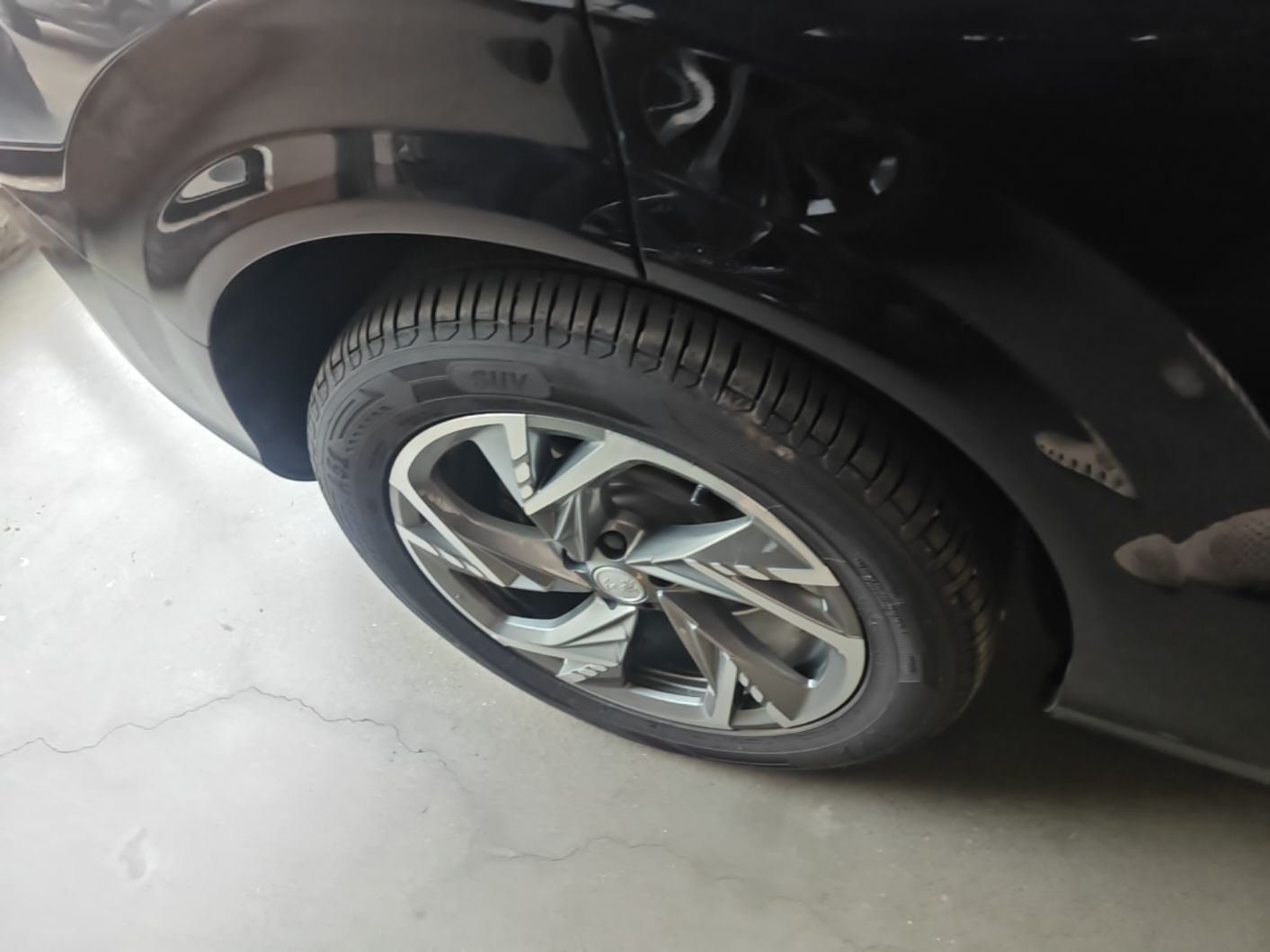 Hongqi HS3 PHEV 2025 Model 117km Jingwei Edition — снимка 11