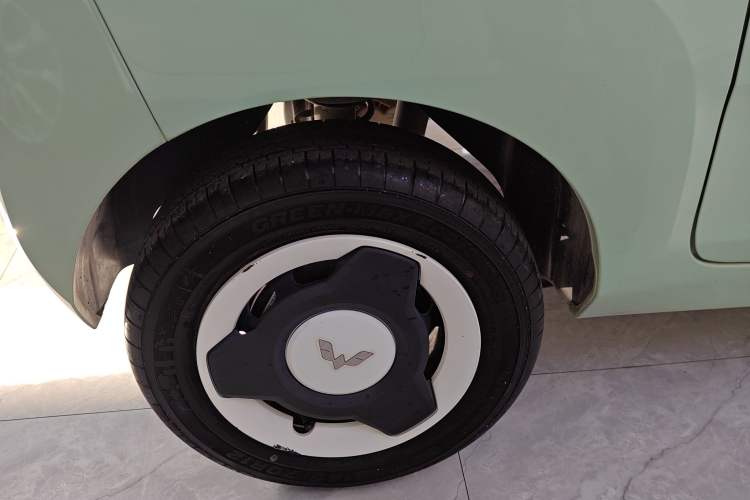 Used Wuling Hongguang MINIEV 2021 Macaron Premium Model – Lithium-NMC Exterior 5