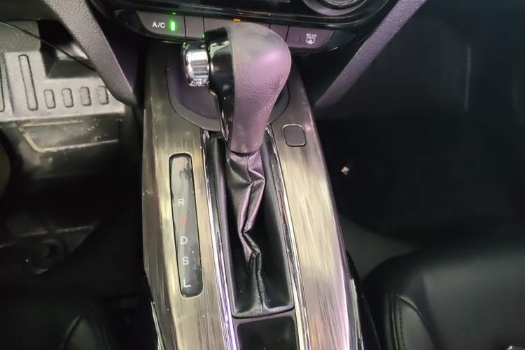 Used Honda XR-V 2017 1.5L LXi CVT Classic Edition
