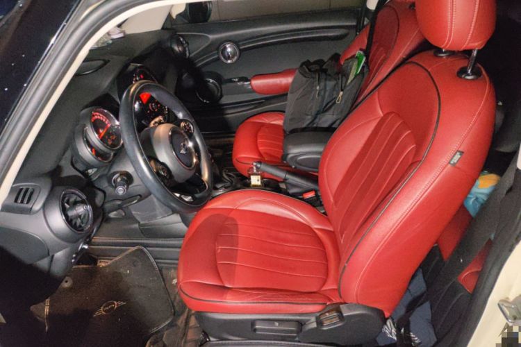 Used MINI 2016 1.2T ONE Pioneer Edition
