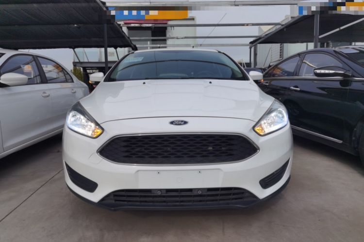 Used Ford Focus 2018 Hatchback Classic 1.6L Automatic Comfort Plus SmartDrive Edition
