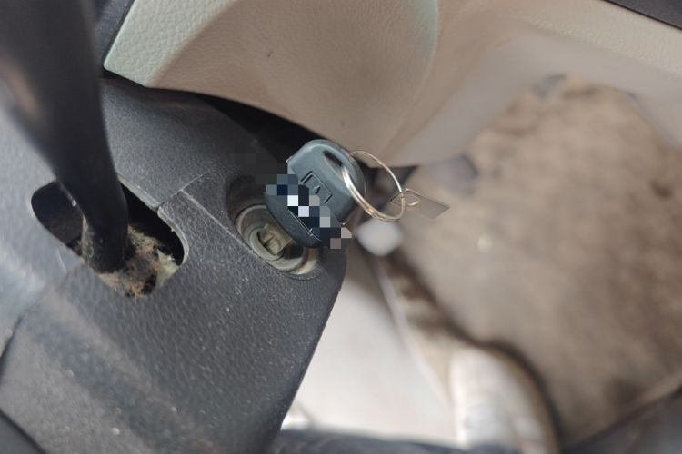 Used Jinbei New Hiace X30L 2021 1.5L Wealth Edition Bus Non-Air-Conditioned China VI Standard SWC15M Vehicle Key