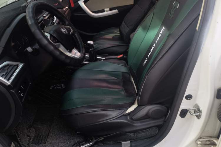 Used Changan Alsvin V7 2015 1.6L Manual Enjoyment Model China IV Standard
