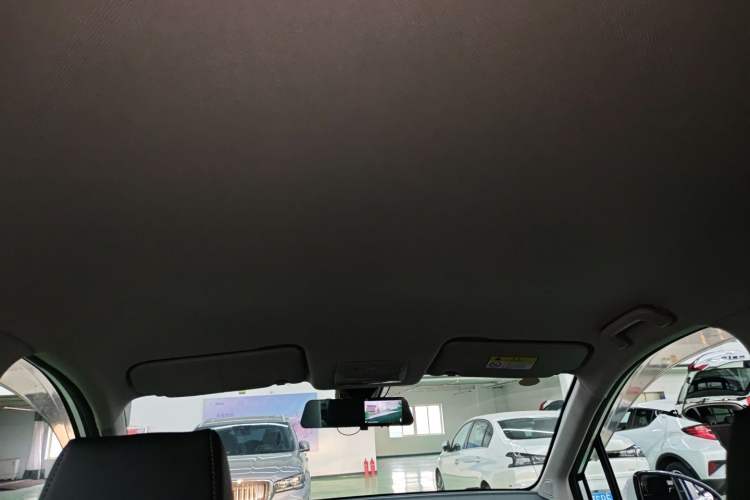 Used Wuling Jiachen 2022 1.5T CVT Smart Luxury Version