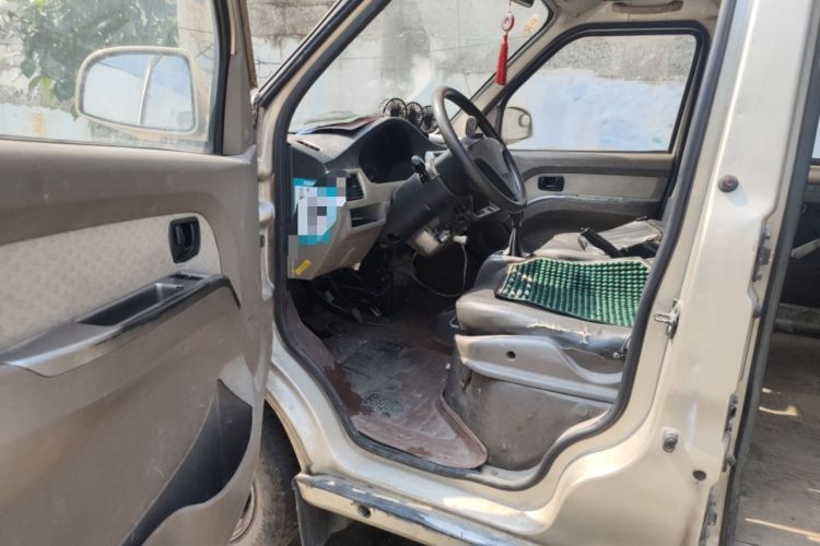 Used Wuling Rongguang 2011 1.2L Standard Version Driver Seat