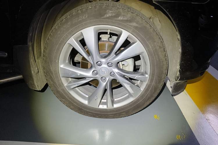 Used Infiniti QX60 2014 2.5 S/C Hybrid Two-Wheel Drive Excellence Edition