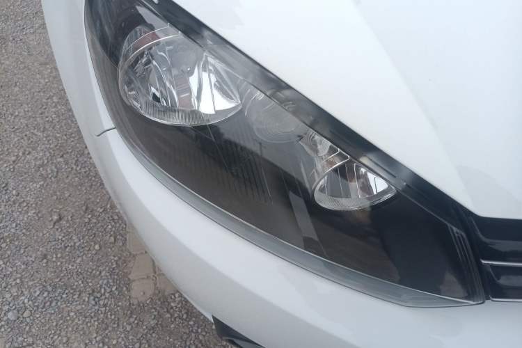 Used Volkswagen Golf 2012 1.6 Manual Fashion Edition Right Front Headlight