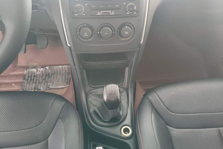 Used Peugeot 308 2014 Enjoy Edition Classic 1.6L Manual YouShang Model
