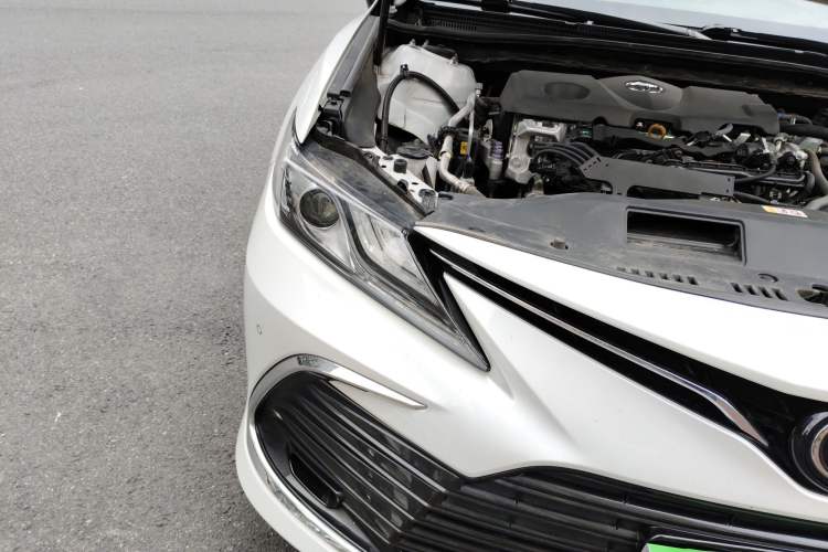 Used Toyota Camry 2021 2.5G Luxury Edition Right Front Headlight