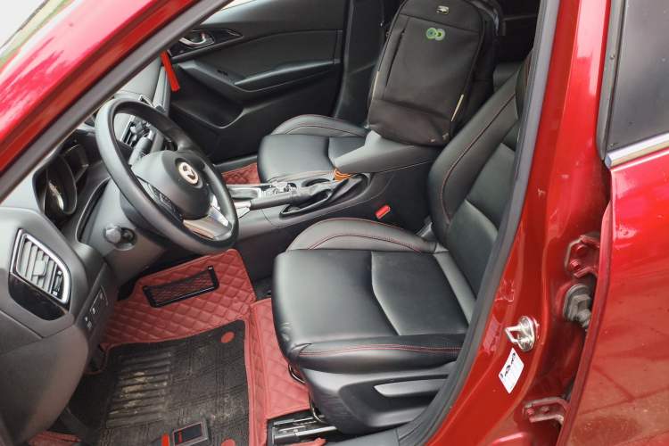 Used Mazda 3 Axela 2016 Sedan 1.5L Automatic Luxury Model Left Front Seat