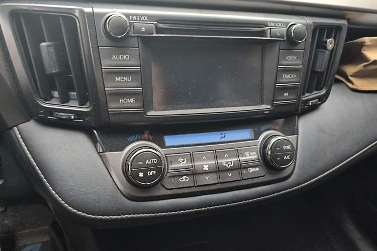 Used Toyota RAV4 2013 2.0L CVT Four-Wheel Drive Fashion Edition