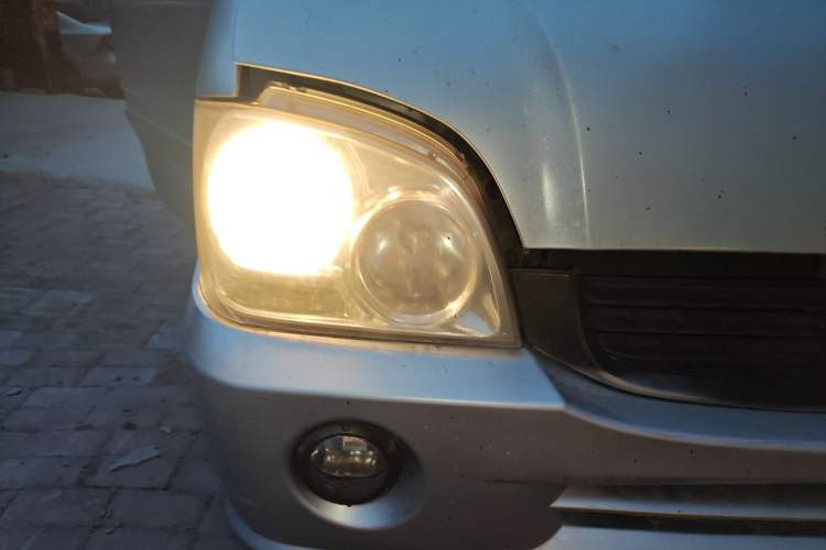 Used Wuling Zhiguang 2010 1.0L New Version Practical Edition with Short Body