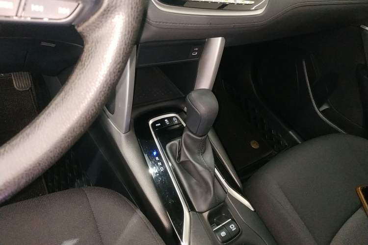 Used Toyota FRONTLANDER 2023 2.0L CVT Leading Edition
