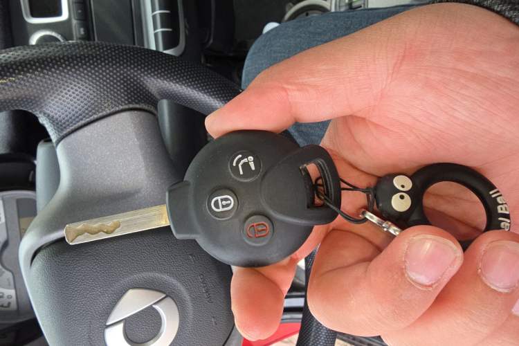 Used smart fortwo 2012 1.0 MHD Hardtop Standard Edition
