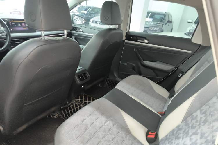 Used Volkswagen Lavida 2023 280TSI DSG Full-Comfort Edition
