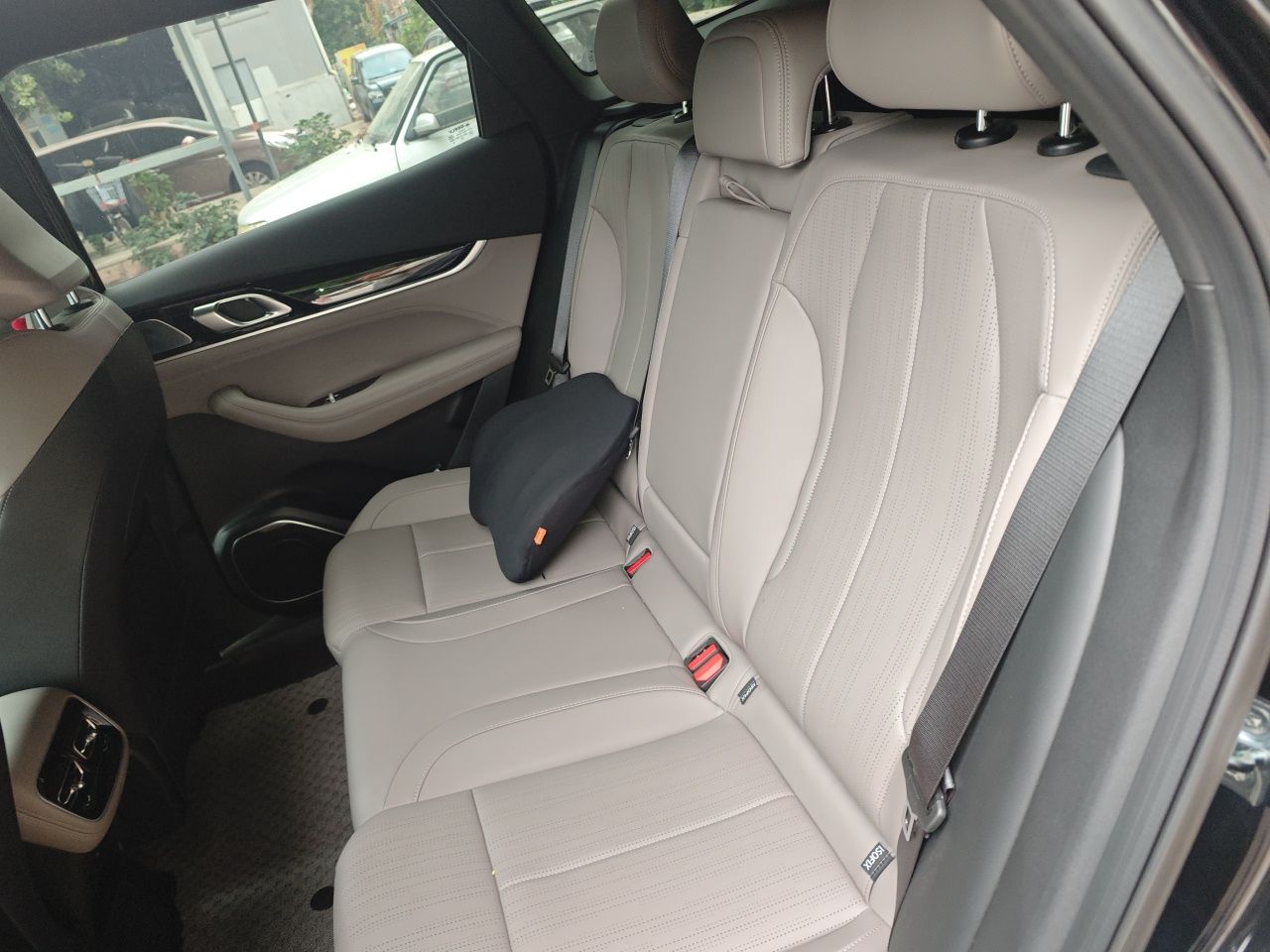 Geely Auto FX11 2025 4th Generation 1.5TD DCT Jinxiu — снимка 17