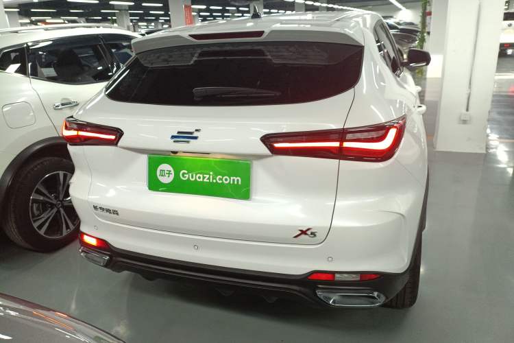 Used CHANGAN OSHAN X5 2021 1.6L CVT Luxury Model