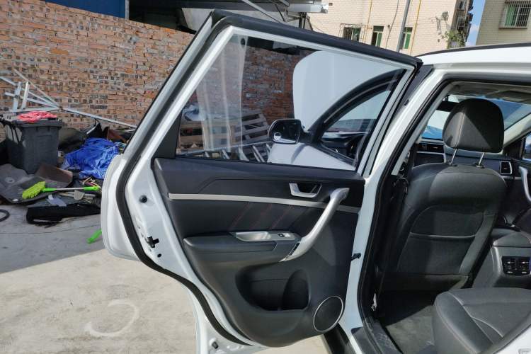 Used Haval M6 2019 1.5T DCT Two-Wheel Drive Value Edition China VI Standard