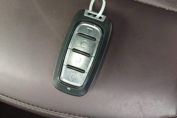 Used JETOUR X90 PLUS 2024 1.6TD DCT Family Fun Edition 7 Seats