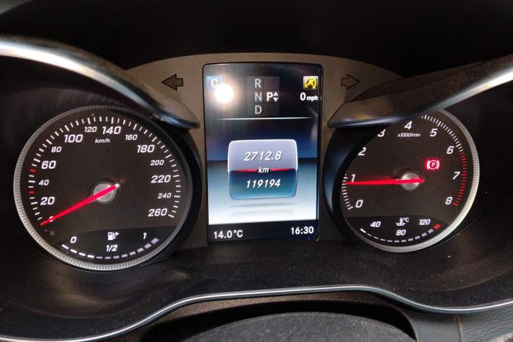 Used Mercedes-Benz C-Class 2018 C 200 L Sport Edition Instrument Cluster