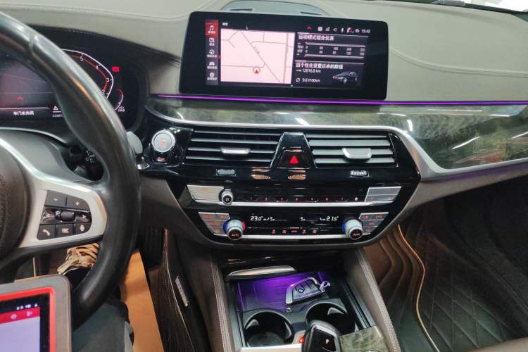 Used BMW 5 Series 2020 525Li M Sport Package