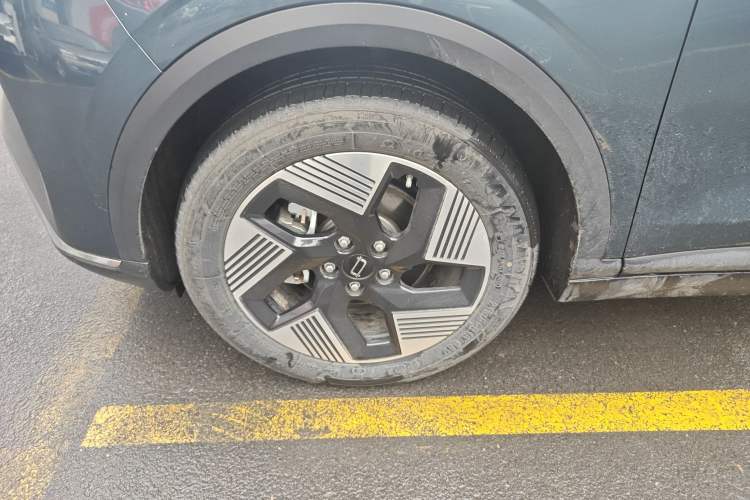 Used Bestune Yueyi 03 2025 565km Premium Edition
