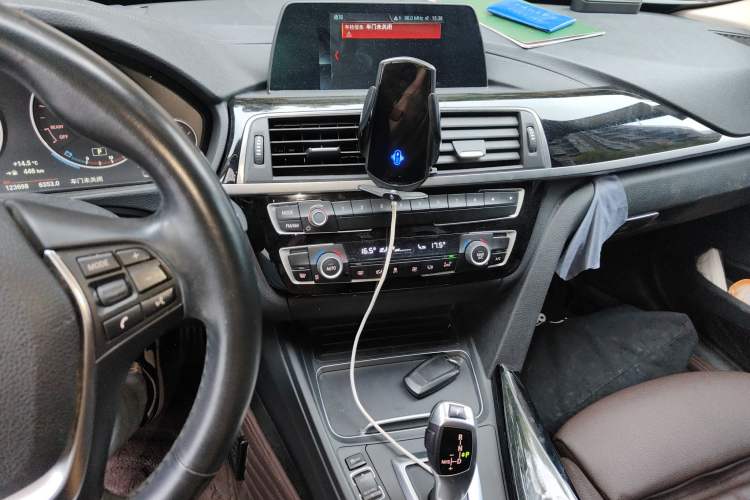 Used BMW 3 Series 2018 320Li Fashion Model
