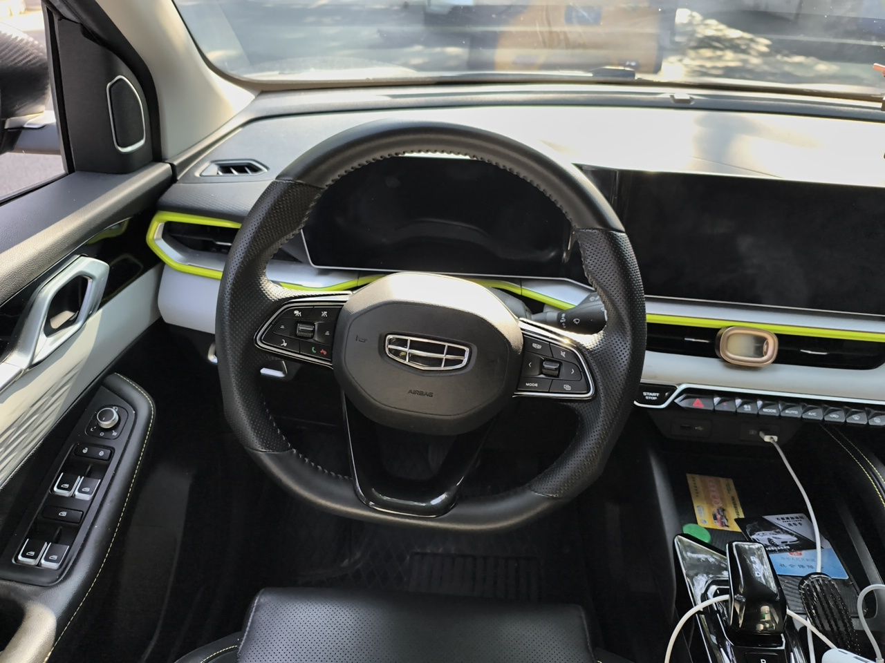 Geely Auto Coolray 2022 Bin Yue COOL 1.5TD DCT Ignite Edition — снимка 7