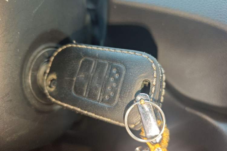 Used Honda CR-V 2019 240TURBO CVT 2WD Comfort Version China V Vehicle Key