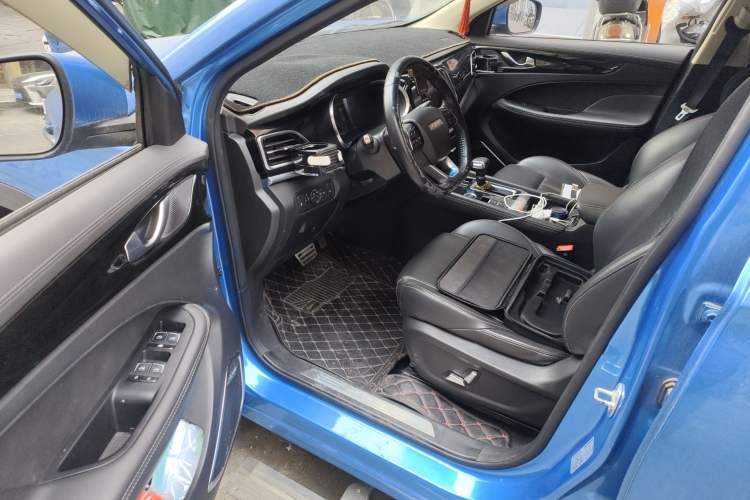 Used JETOUR X90 2019 1.5T Automatic Smart Enjoyment 6-Seater Emission Standard China V
