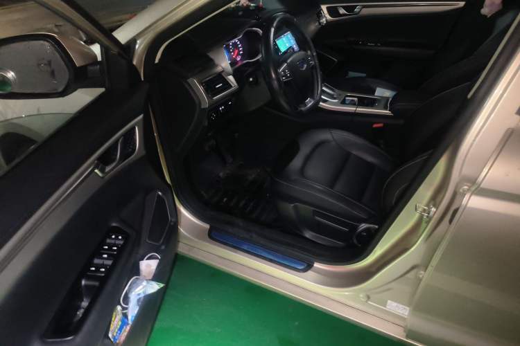 Used Geely Auto Emgrand GL 2017 1.8L DCT Elite Model