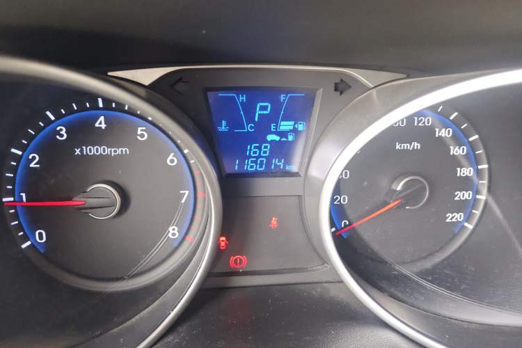 Used Hyundai ix35 2013 2.0L Automatic Two-Wheel Drive Smart GLS China V Standard