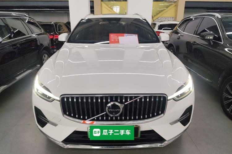 Used Volvo XC60 New Energy 2024 T8 Plug-in Hybrid Long-Range All-Wheel Drive Smart Luxury Edition