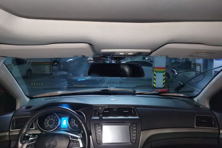 Used BAIC Senova X65 2015 2.0T Automatic Elite Model