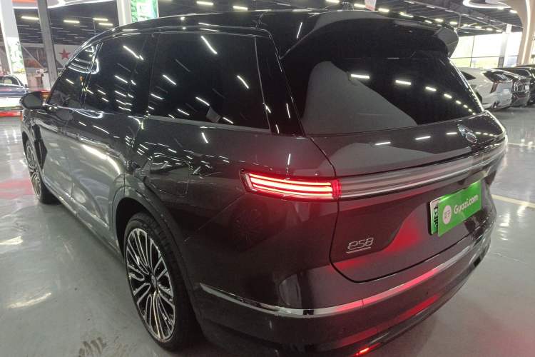 Used Nio ES8 2026 Model 6-seat Executive Signature Edition Rear Left 45 Deg