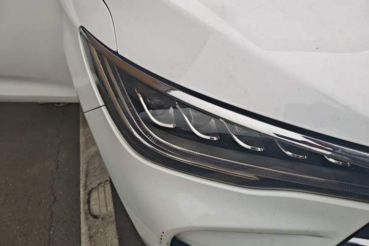 Used BYD Song MAX 2017 1.5T Automatic Smart Connect Luxury 7-Seater
