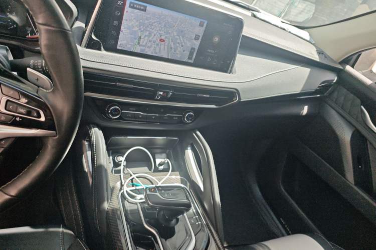 Used SAIC MAXUS D90 Pro 2021 2.0T Gasoline 4x4 Luxury Edition 7-Seater
