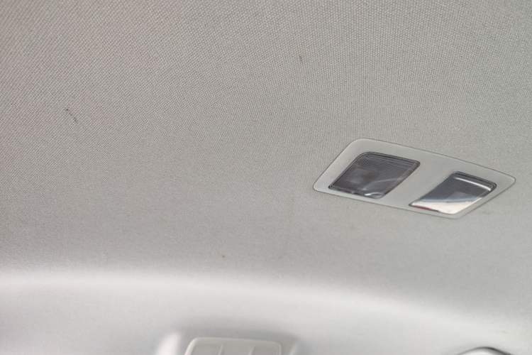 Used Mazda 3 Axela 2016 Sedan 1.5L Manual Comfort Model Headliner