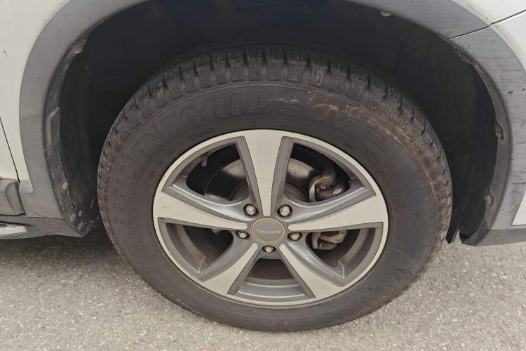 Used Haval H6 2015 Revised Version Sport Edition 1.5T Manual Transmission Two-Wheel Drive Elite Grade