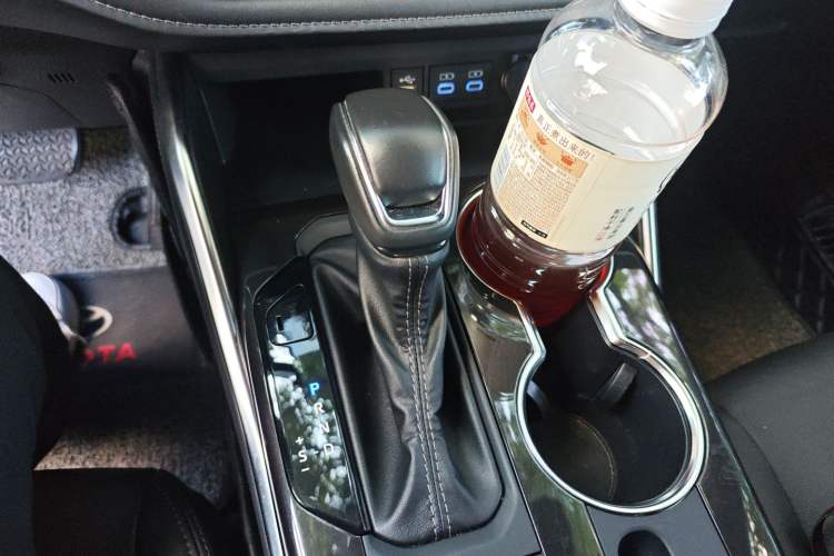 Used Toyota Crown Kluger 2021 2.5L HEV Four-Wheel Drive Premium Edition Gear Lever