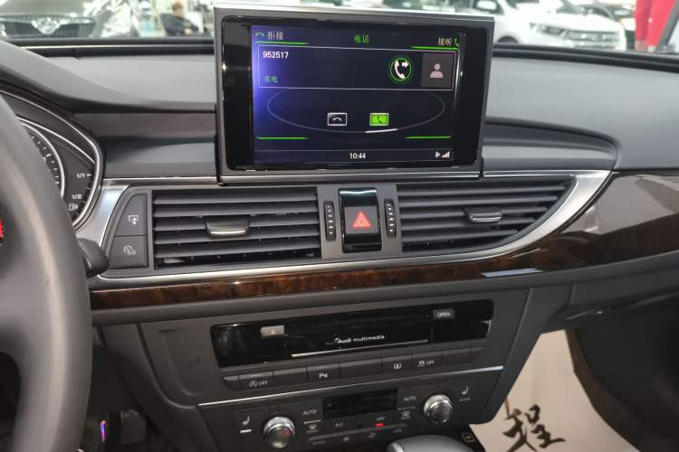 Used Audi A6L 2014 30 FSI Luxury Model Audio And AC Panel