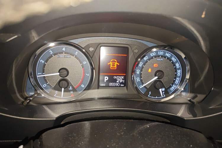 Used Toyota Corolla 2014 1.6L CVT GL-i