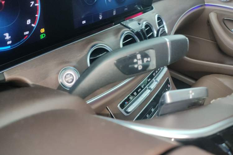 Used Mercedes-Benz E-Class 2021 E 300 L Luxury Model
