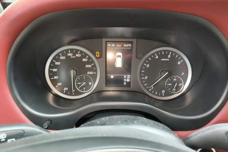 Used Mercedes-Benz Vito 2021 2.0T Business Version 7 Seats Instrument Cluster