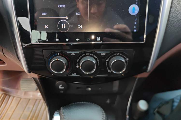 Used FORTHING SX6 2016 1.6L CVT Luxury Model
