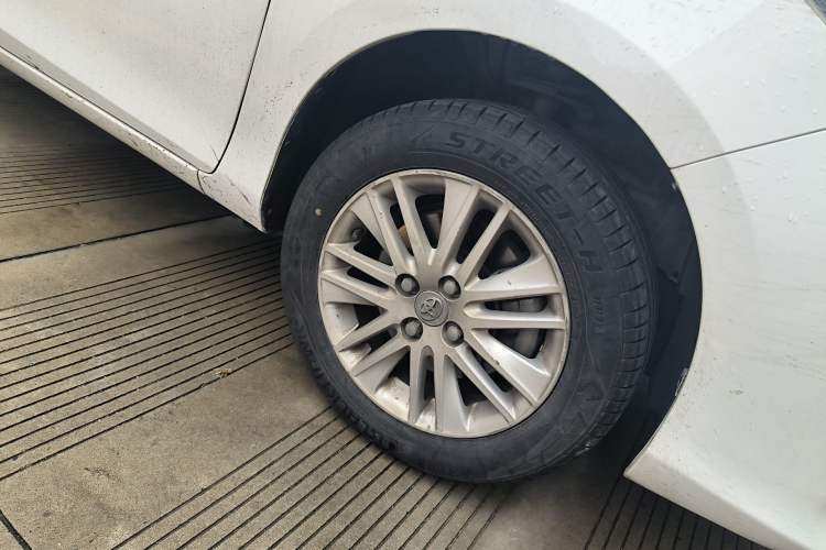 Used Toyota Vios 2021 1.5L CVT Innovation Edition Right Front Wheel Hub