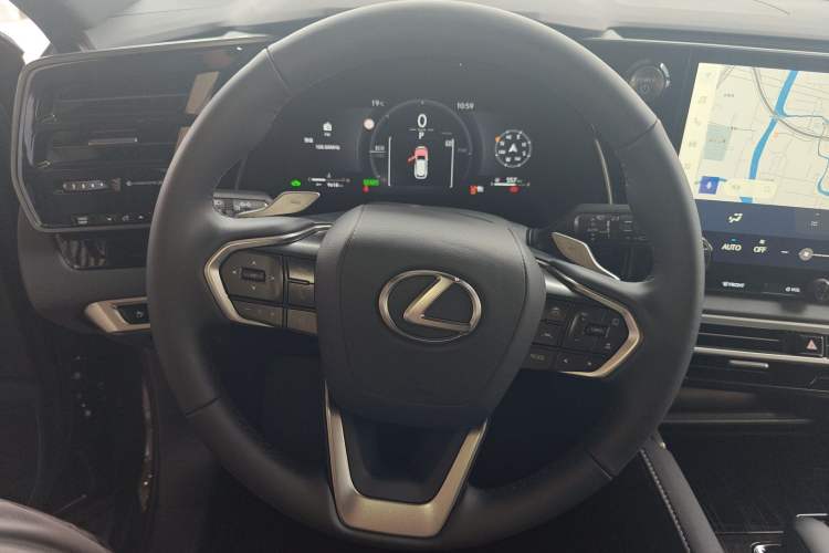Used Lexus RX 2026 Model 350h Two-Wheel-Drive Joy Edition
