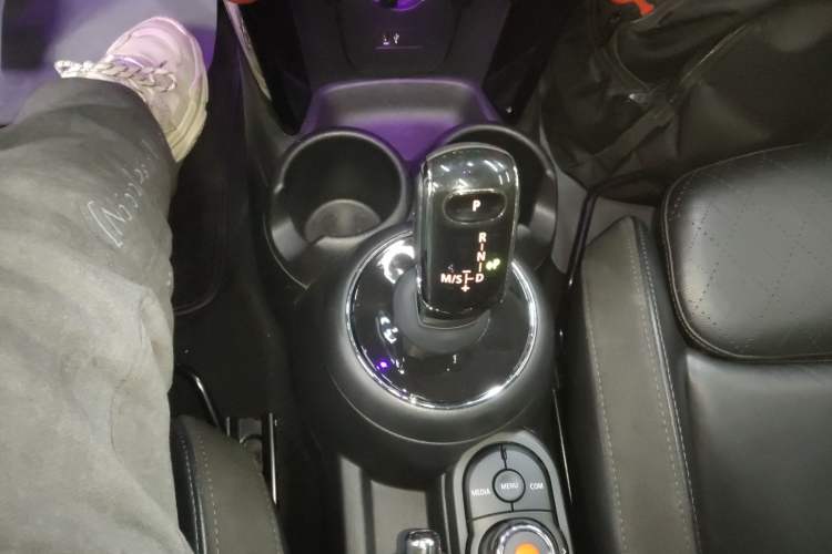 Used MINI 2018 1.5T COOPER Artist Five-Door Edition
