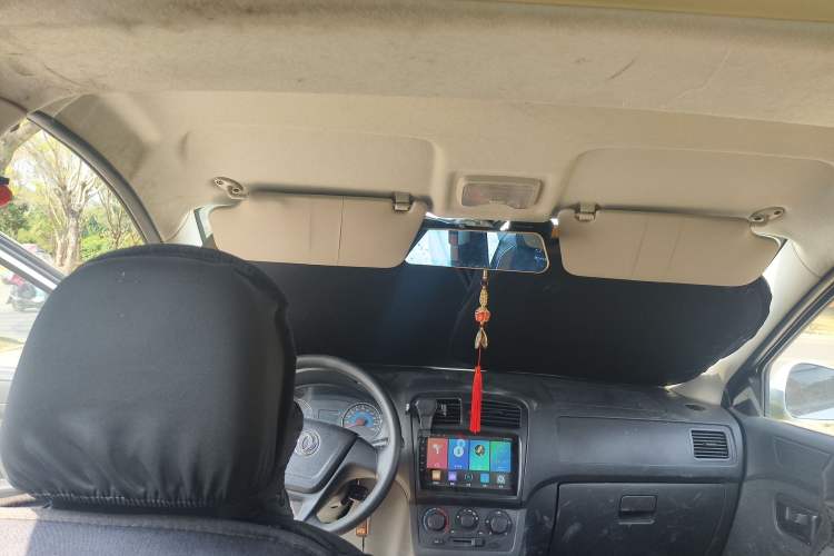 Used Dongfeng Fengon 330 2016 1.5L Manual Enjoyment Model DK15 Headliner