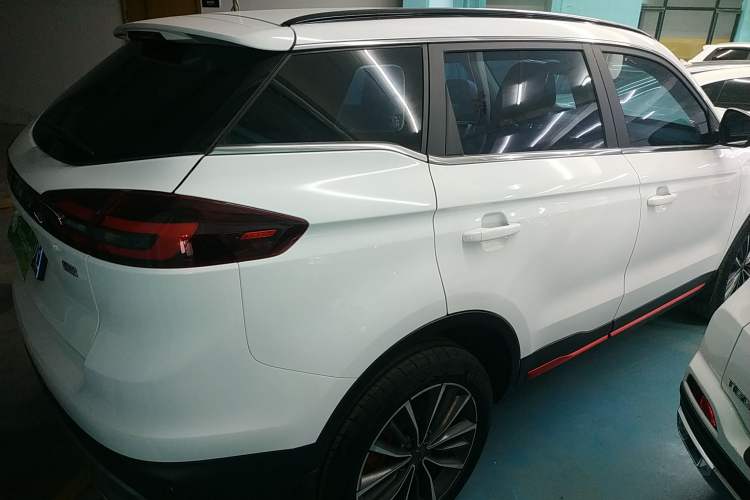 Used Geely Auto Emgrand X7 Sport 2021 1.8TD DCT Two-Wheel Drive Asian Games Edition